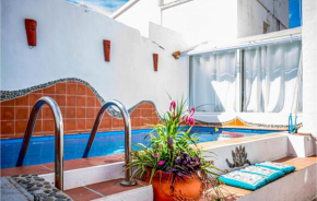 Stunning Home In Sayalonga